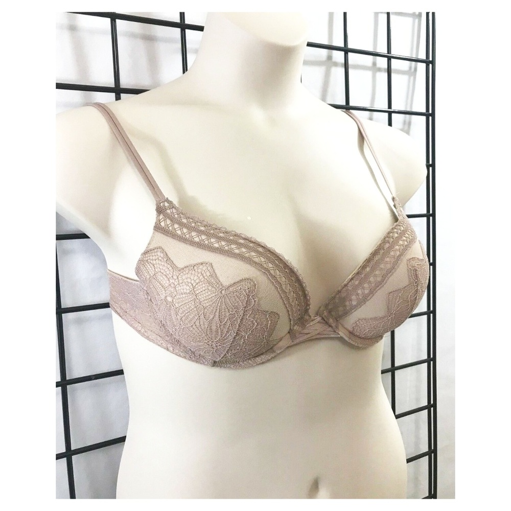 🌹SPRING SALE!🌹 Victoria's Secret Push Up Bra